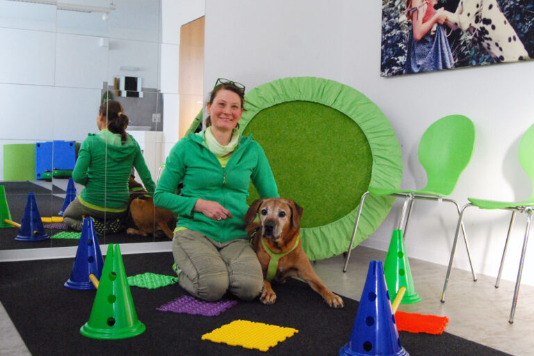 Praxis für Hunde | Dr. Alexandra Knipf - Pressefoto